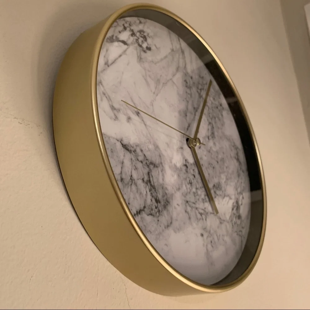 Gold Analog Clock with Marble Background